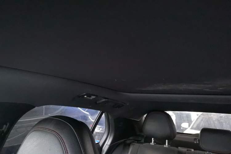 Used Lynk & Co 03 2018 1.5TD DCT Sport Edition China V Standard Headliner