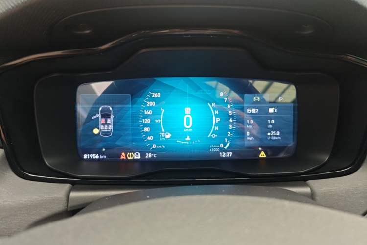 Used Lynk & Co 03 2018 1.5TD DCT JingPro Edition China V Standard Instrument Cluster