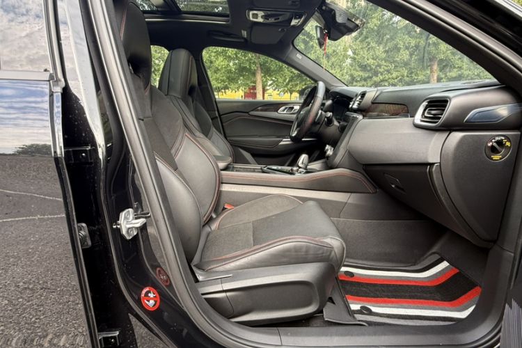 Used Lynk & Co 03 2018 1.5TD DCT Sport Edition China V Standard Interior 2