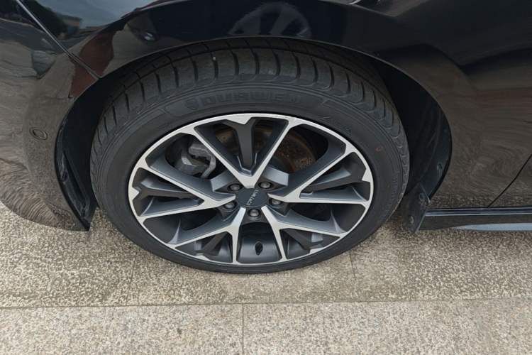 Used Lynk & Co 03 2018 1.5TD DCT JingPro Edition China V Standard Left Front Wheel Hub