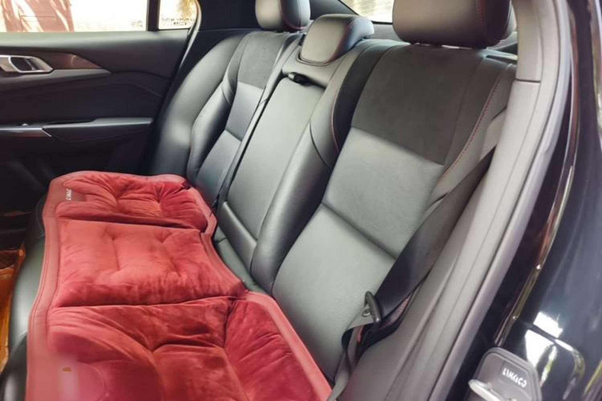 Used Lynk & Co 03 2018 1.5TD DCT Sport Edition China V Standard Left Rear Seat