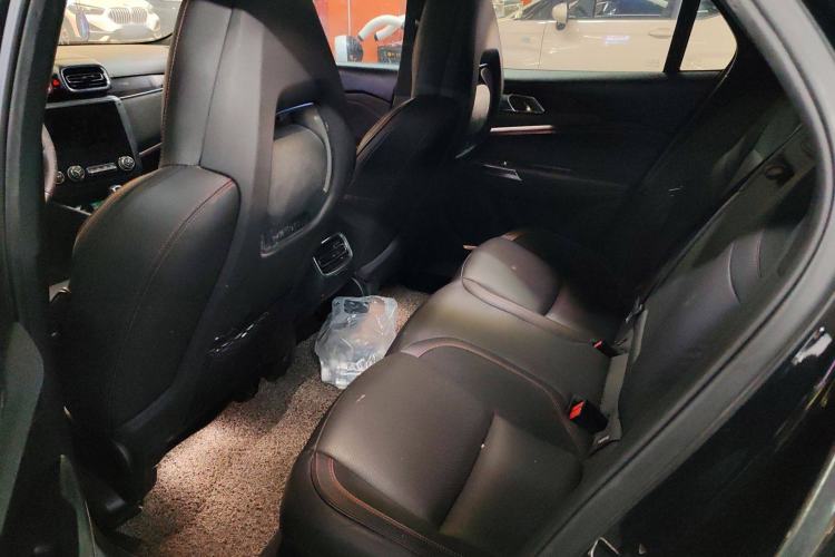 Used Lynk & Co 03 2018 1.5TD DCT JingPro Edition China V Standard Left Rear Seat