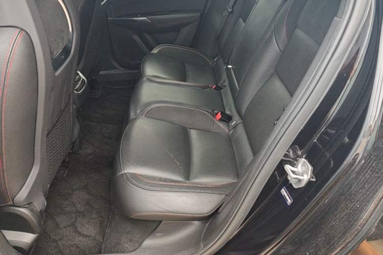 Used Lynk & Co 03 2018 1.5TD DCT JingPro Edition China V Standard Left Rear Seat
