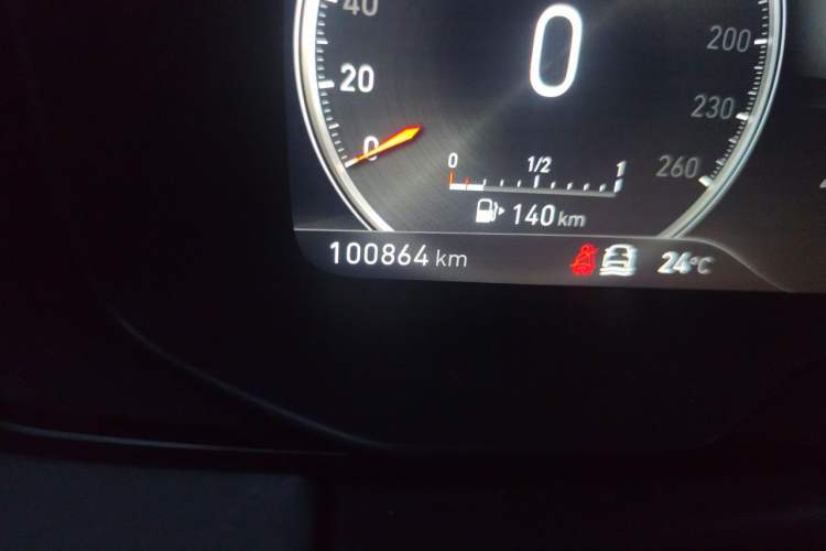 Used Lynk & Co 03 2018 1.5TD DCT JingPro Edition China V Standard Odometer Close Up