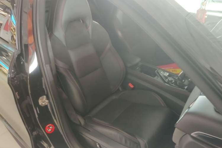 Used Lynk & Co 03 2018 1.5TD DCT JingPro Edition China V Standard Right Front Seat
