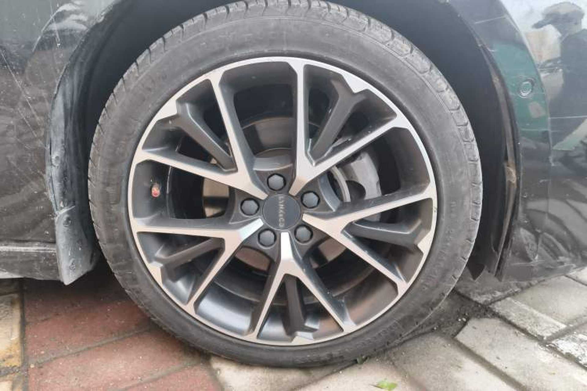 Used Lynk & Co 03 2018 1.5TD DCT JingPro Edition China V Standard Right Front Wheel Hub