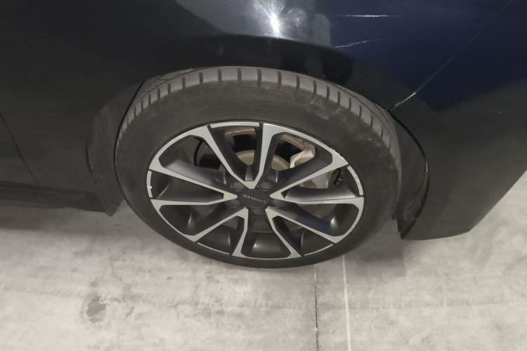Used Lynk & Co 03 2018 1.5TD DCT Sport Edition China V Standard Right Front Wheel Hub