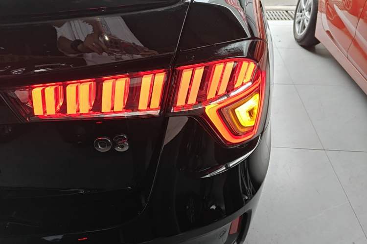 Used Lynk & Co 03 2018 1.5TD DCT JingPro Edition China V Standard Right Rear Taillight
