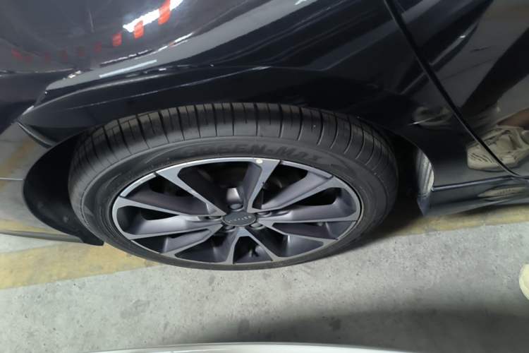 Used Lynk & Co 03 2018 1.5TD DCT Sport Edition China V Standard Right Rear Wheel Hub