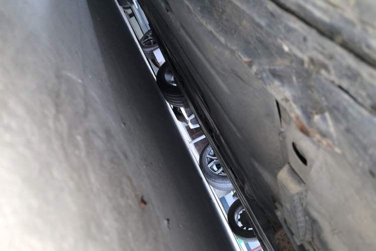 Used Lynk & Co 03 2018 1.5TD DCT Sport Edition China V Standard Right Side Sill