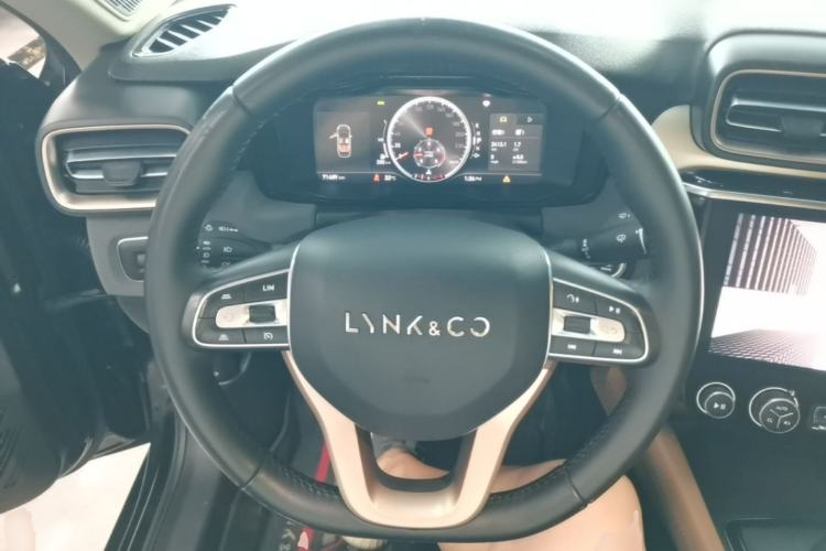 Used Lynk & Co 03 2018 1.5TD DCT Pro Version China V Standard Steering Wheel