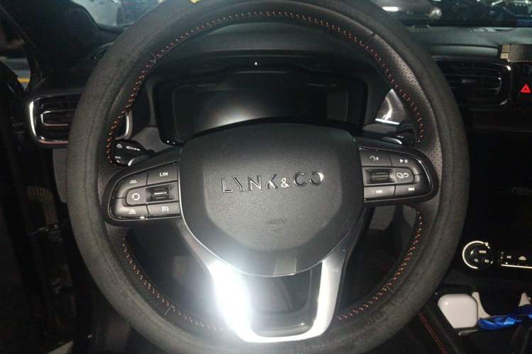 Used Lynk & Co 03 2018 1.5TD DCT Sport Edition China V Standard Steering Wheel