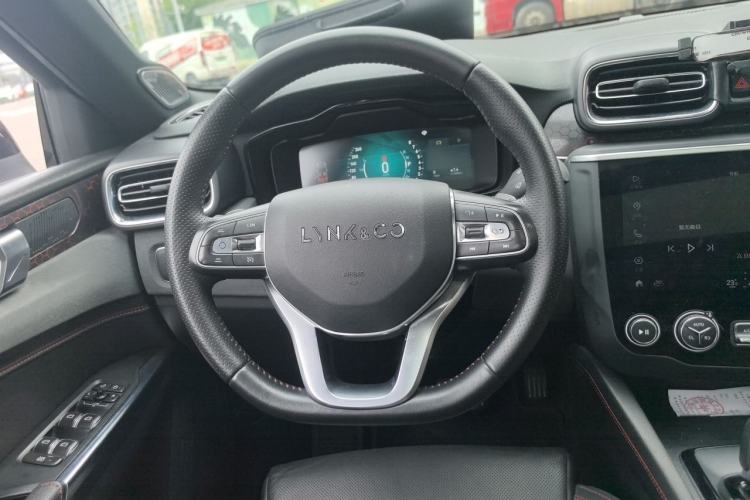 Used Lynk & Co 03 2018 1.5TD DCT JingPro Edition China V Standard Steering Wheel