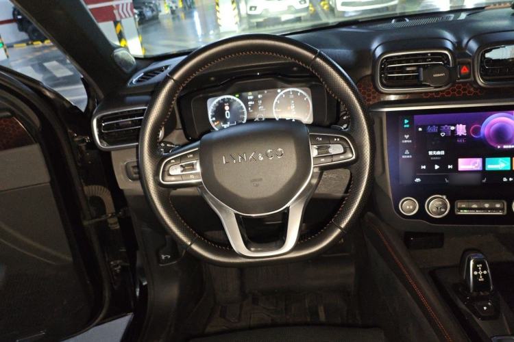 Used Lynk & Co 03 2018 1.5TD DCT JingPro Edition China V Standard Steering Wheel