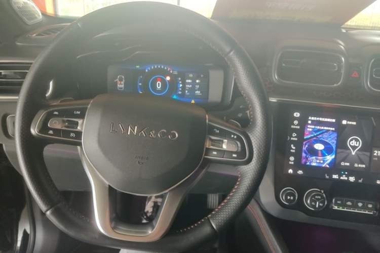 Used Lynk & Co 03 2018 1.5TD DCT JingPro Edition China V Standard Steering Wheel