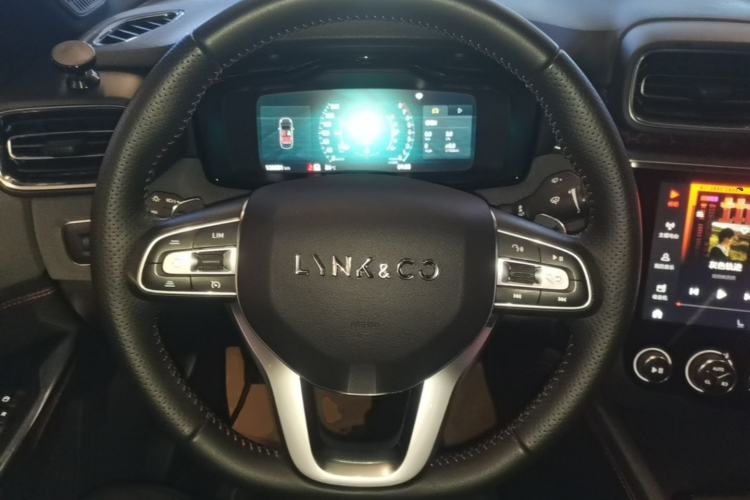 Used Lynk & Co 03 2018 1.5TD DCT JingPro Edition China V Standard Steering Wheel
