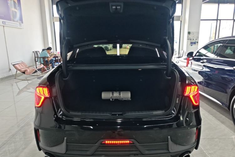 Used Lynk & Co 03 2018 1.5TD DCT JingPro Edition China V Standard Trunk