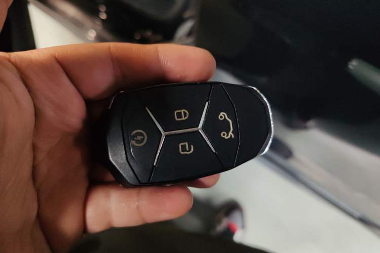 Used Lynk & Co 03 2018 1.5TD DCT JingPro Edition China V Standard Vehicle Key
