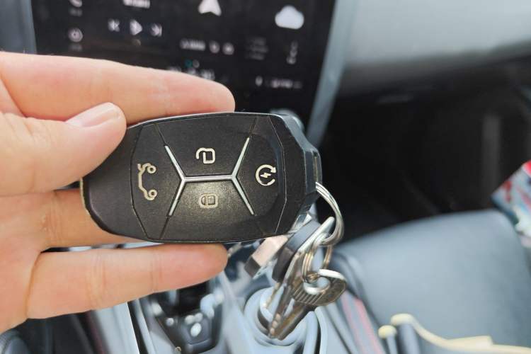 Used Lynk & Co 03 2018 1.5TD DCT JingPro Edition China V Standard Vehicle Key