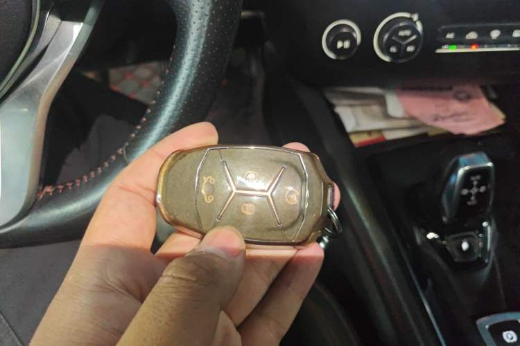 Used Lynk & Co 03 2018 1.5TD DCT JingPro Edition China V Standard Vehicle Key