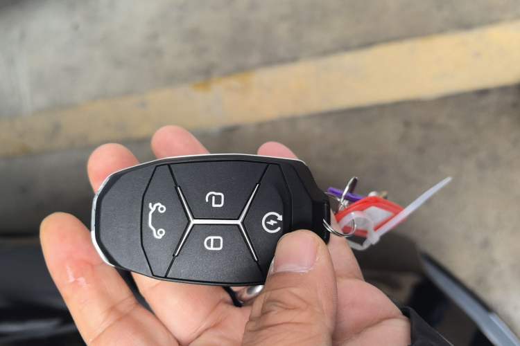 Used Lynk & Co 03 2018 1.5TD DCT Sport Edition China V Standard Vehicle Key