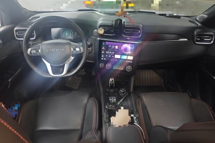 Used Lynk & Co 03 2018 1.5TD DCT JingPro Edition China V Standard Center Console