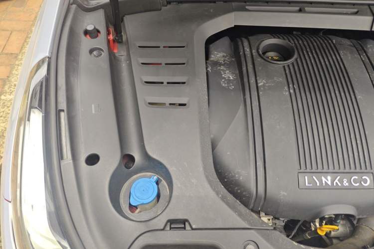 Used Lynk & Co 03 2018 1.5TD DCT Sport Edition China V Standard Engine Bay Right