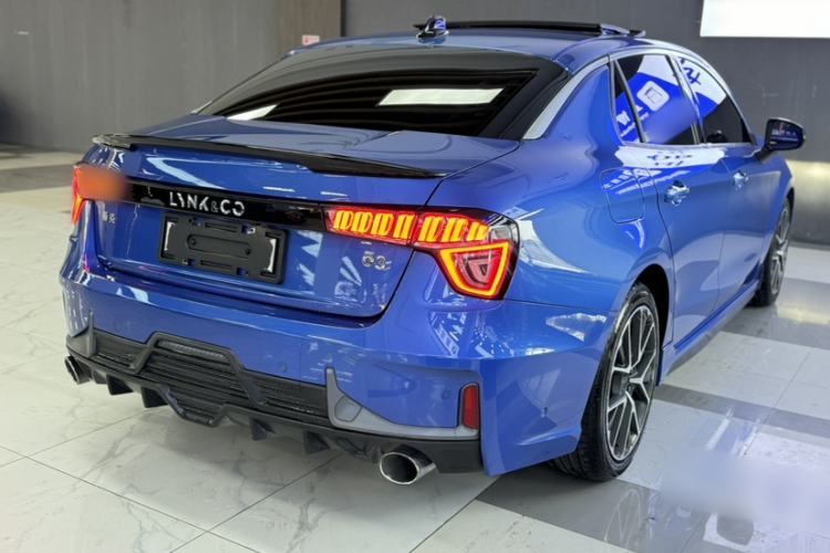 Used Lynk & Co 03 2018 1.5TD DCT JingPro Edition China V Standard Exterior 2