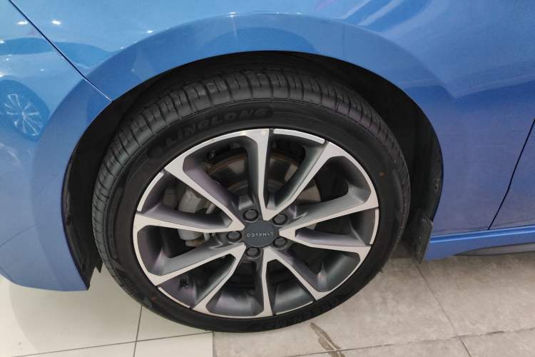 Used Lynk & Co 03 2018 1.5TD DCT Sport Edition China V Standard Exterior 2