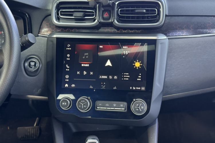 Used Lynk & Co 03 2018 1.5TD DCT JingPro Edition China V Standard Interior 7