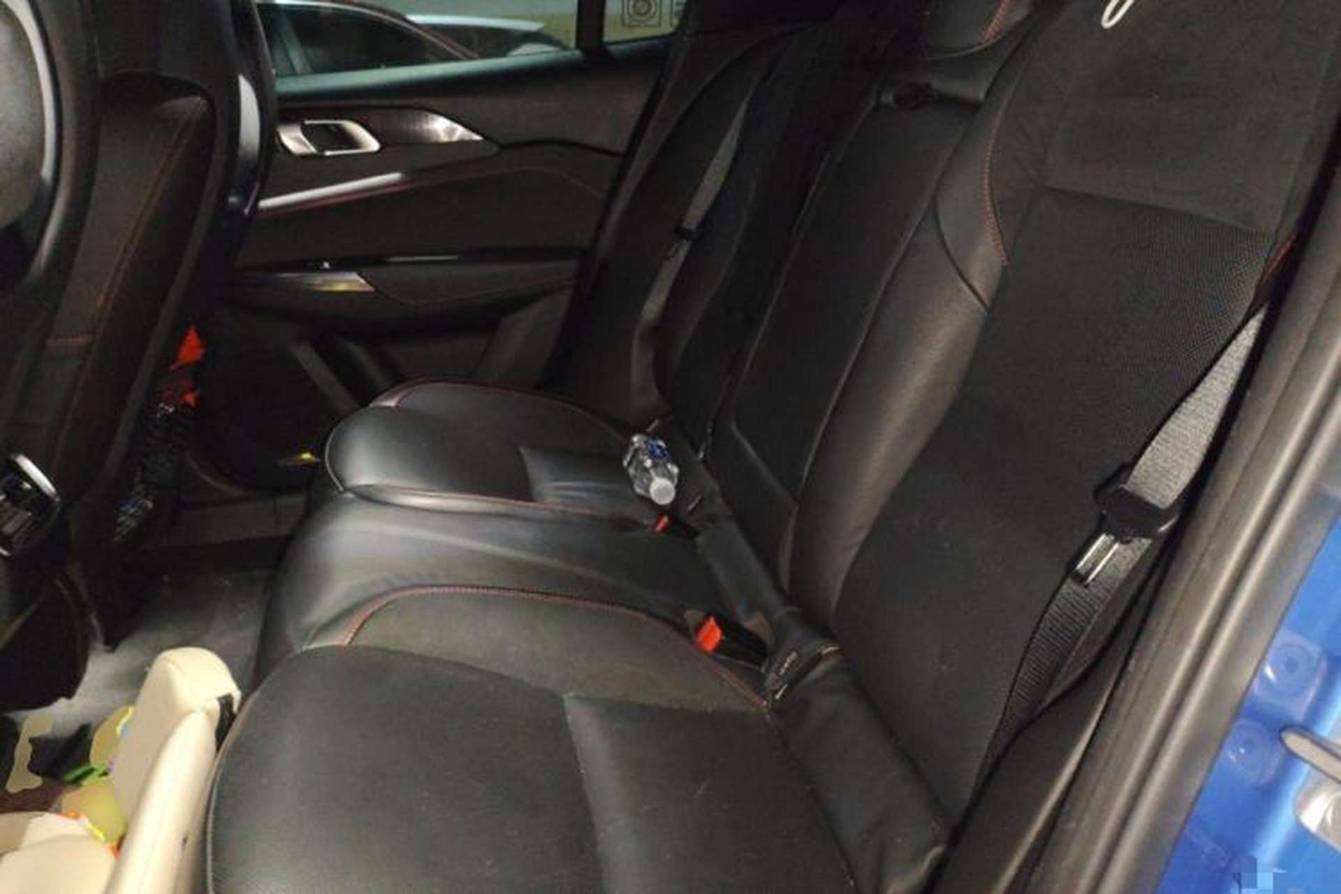 Used Lynk & Co 03 2018 1.5TD DCT JingPro Edition China V Standard Left Rear Seat