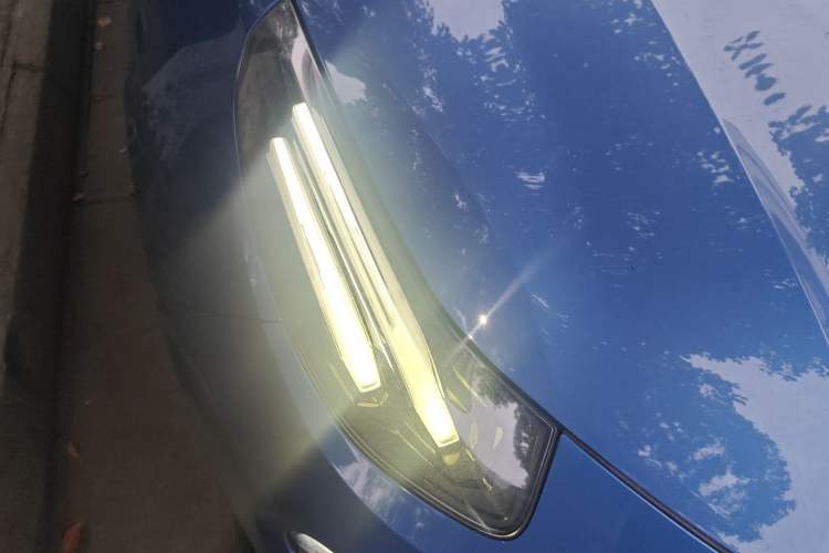Used Lynk & Co 03 2018 1.5TD DCT JingPro Edition China V Standard Right Front Headlight