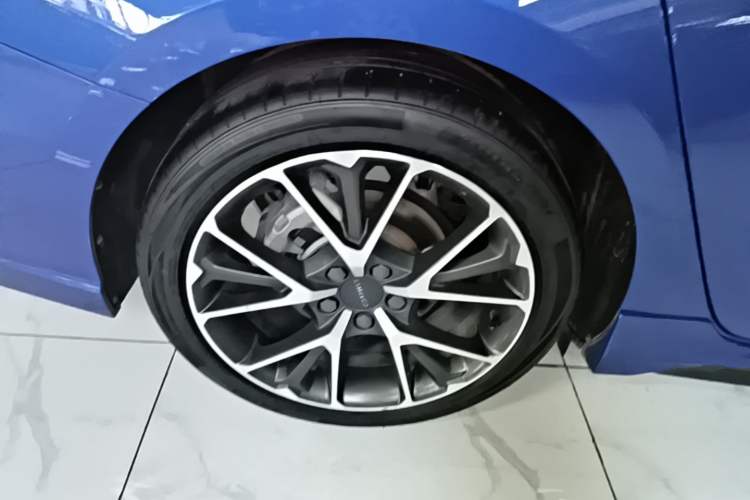 Used Lynk & Co 03 2018 1.5TD DCT JingPro Edition China V Standard Right Rear Wheel Hub