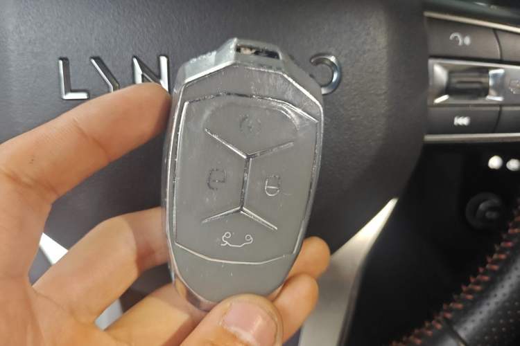 Used Lynk & Co 03 2018 1.5TD DCT JingPro Edition China V Standard Vehicle Key