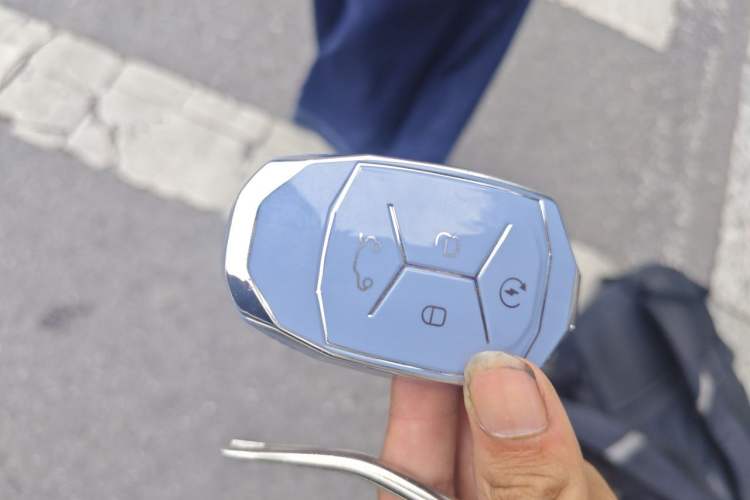 Used Lynk & Co 03 2018 1.5TD DCT Sport Edition China V Standard Vehicle Key