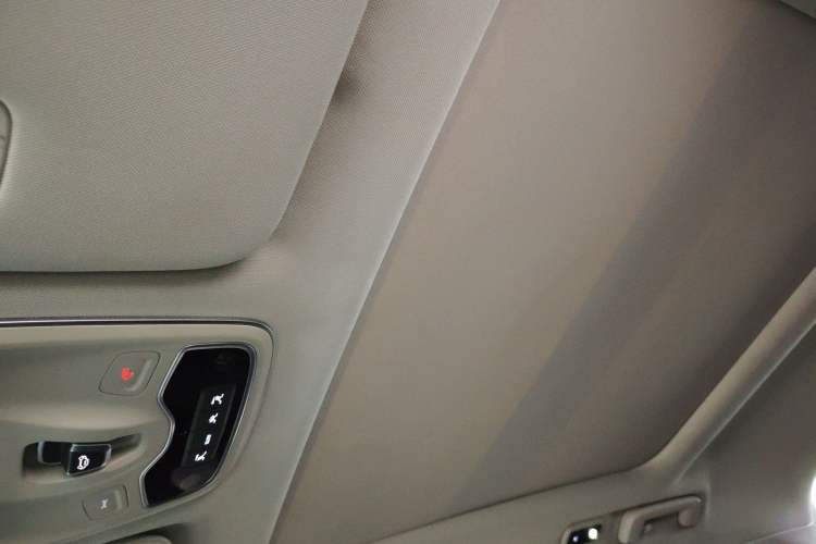 Used Lynk & Co 03 2018 1.5TD DCT Version China V Standard Headliner