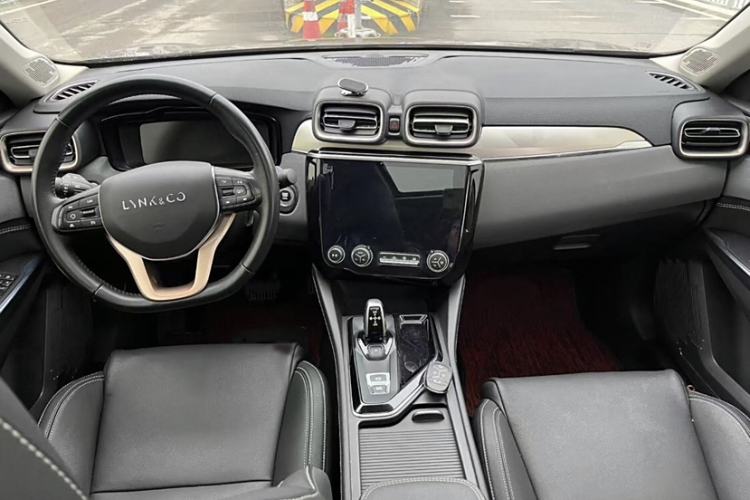 Used Lynk & Co 03 2018 1.5TD DCT Version China V Standard Interior 1