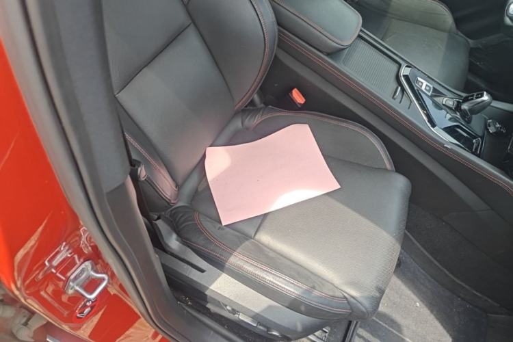 Used Lynk & Co 03 2018 1.5TD DCT JingPro Edition China V Standard Right Front Seat