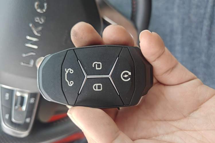 Used Lynk & Co 03 2018 1.5TD DCT JingPro Edition China V Standard Vehicle Key