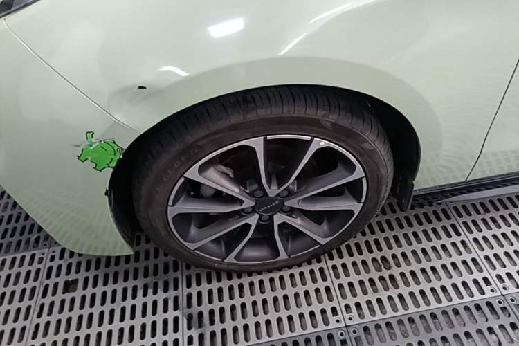 Used Lynk & Co 03 2018 1.5TD DCT Sport Edition China V Standard Left Front Wheel Hub