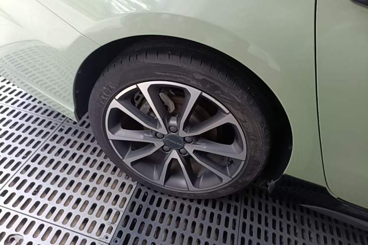 Used Lynk & Co 03 2018 1.5TD DCT Sport Edition China V Standard Right Rear Wheel Hub