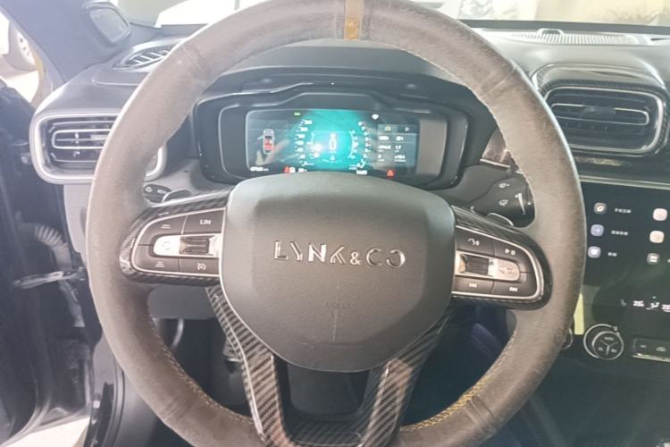 Used Lynk & Co 03 2018 1.5TD DCT JingPro Edition China V Standard Steering Wheel