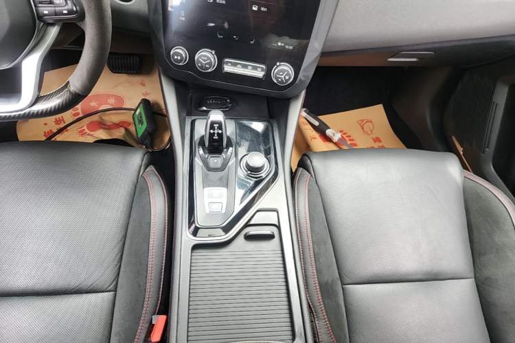 Used Lynk & Co 03 2018 1.5TD DCT Sport Edition China V Standard Gear Lever