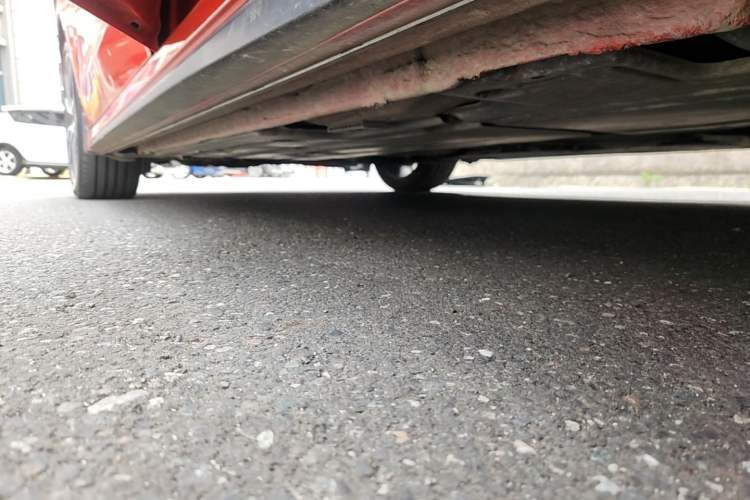 Used Lynk & Co 03 2018 1.5TD DCT Sport Edition China V Standard Left Side Sill