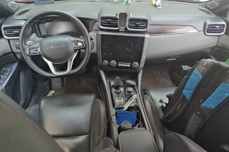 Used Lynk & Co 03 2018 1.5TD DCT JingPro Edition China V Standard Center Console