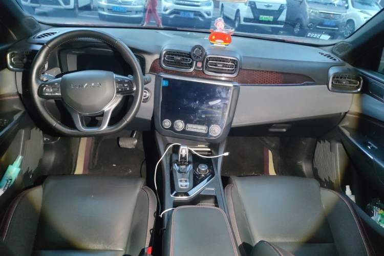Used Lynk & Co 03 2018 1.5TD DCT Sport Edition China V Standard Center Console