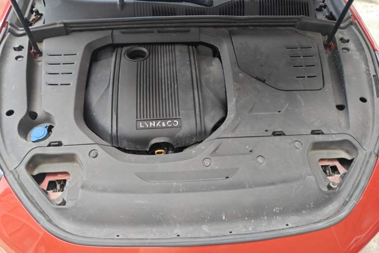 Used Lynk & Co 03 2018 1.5TD DCT JingPro Edition China V Standard Engine Bay