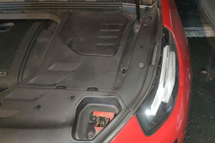 Used Lynk & Co 03 2018 1.5TD DCT Sport Edition China V Standard Engine Bay Left