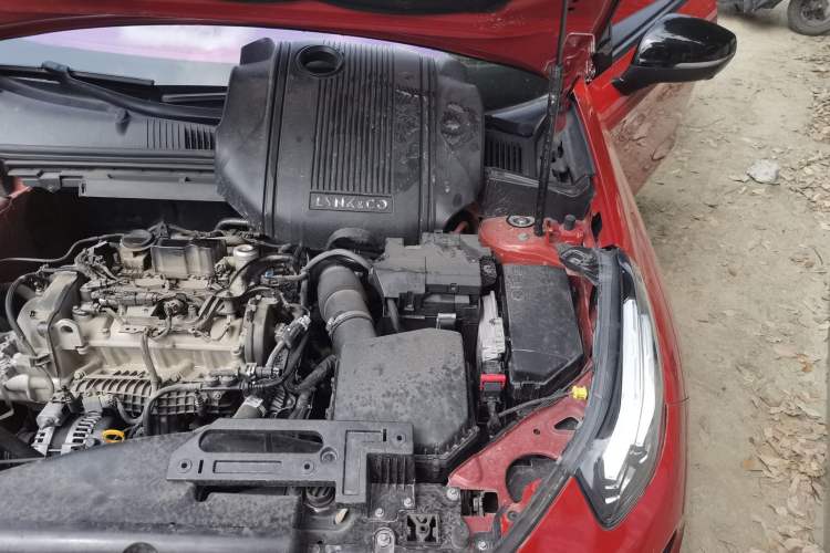 Used Lynk & Co 03 2018 1.5TD DCT JingPro Edition China V Standard Engine Bay Left