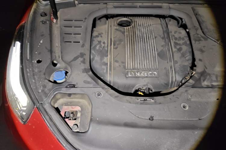Used Lynk & Co 03 2018 1.5TD DCT JingPro Edition China V Standard Engine Bay Right